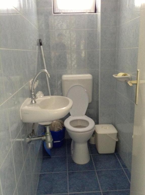 ザラカロシュAlom Hazアパートメント 部屋 写真