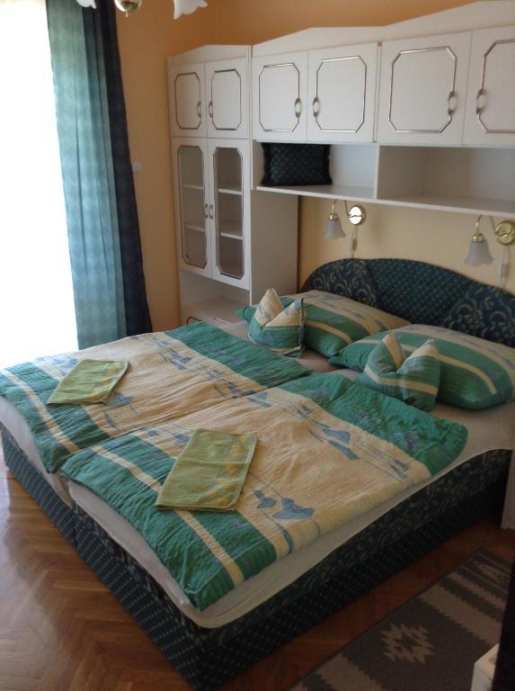 ザラカロシュAlom Hazアパートメント 部屋 写真